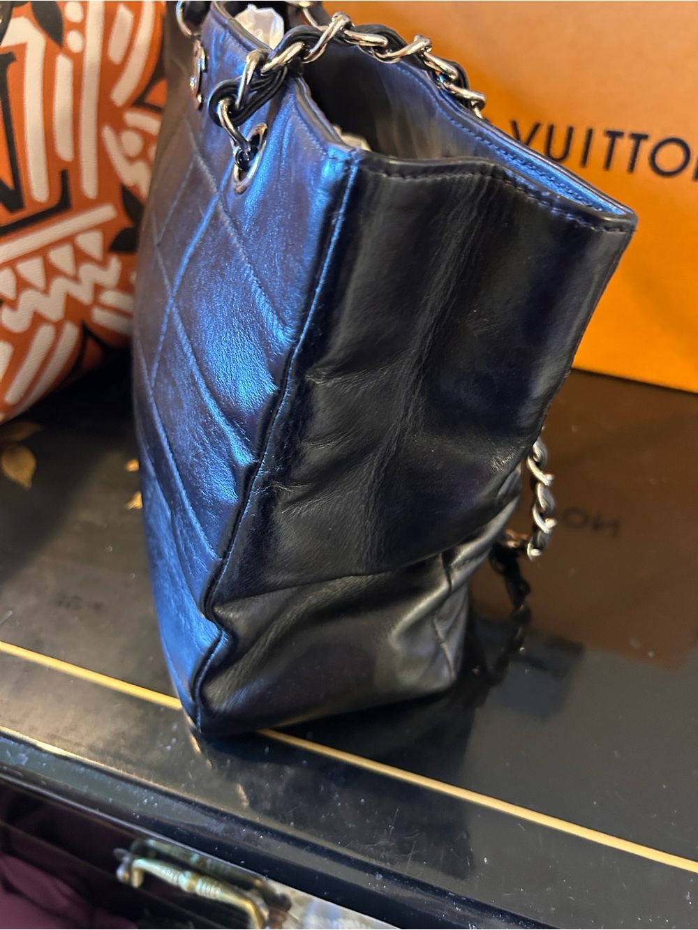 CHANEL Black Quilted Leather Shoulder Tote with Silver Chain - Picture 12 of 16